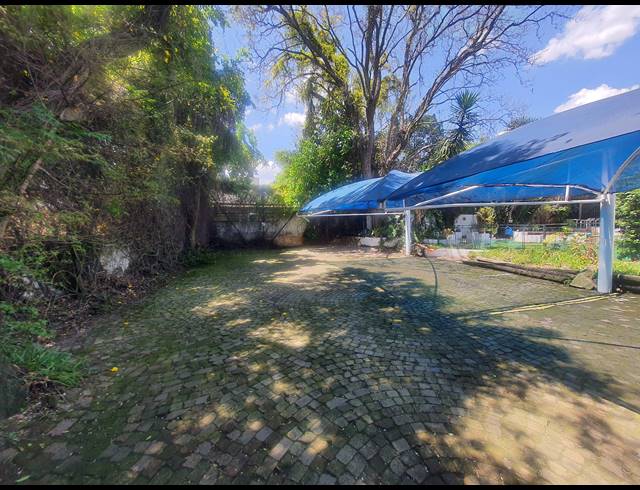 210M² BUSINESS TO LET IN NORWOOD